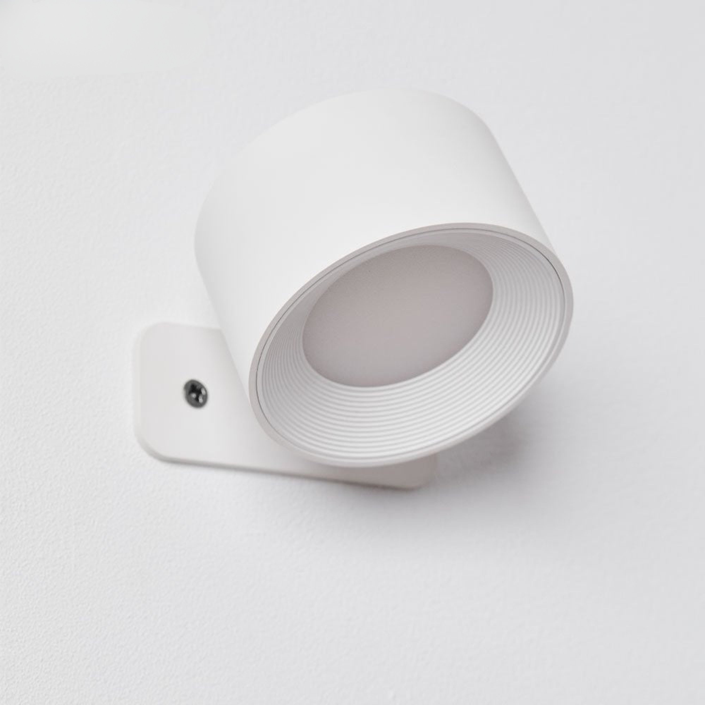 Wireless Rechargeable 360° Wall Lamp