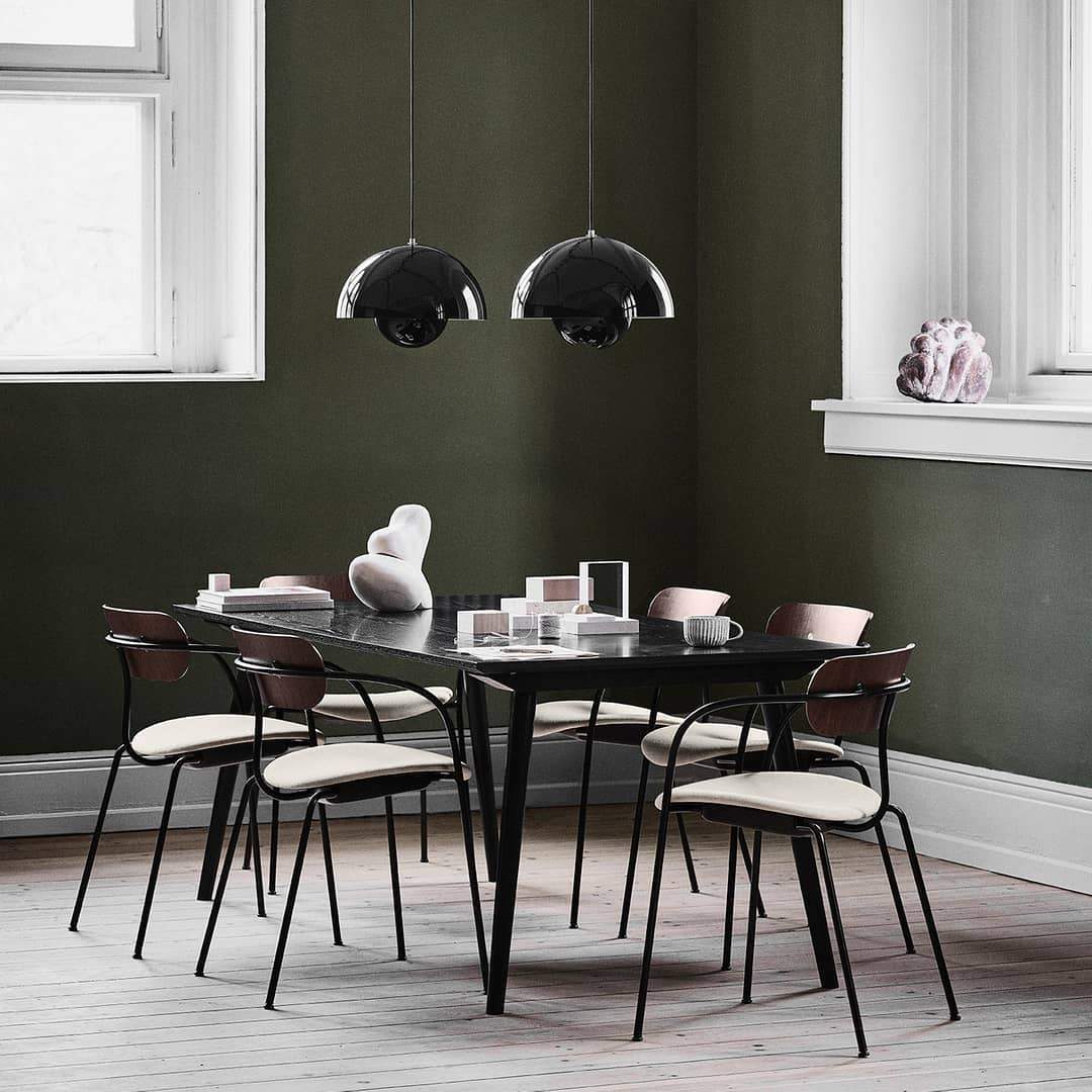 Half-round metal ceiling lamp