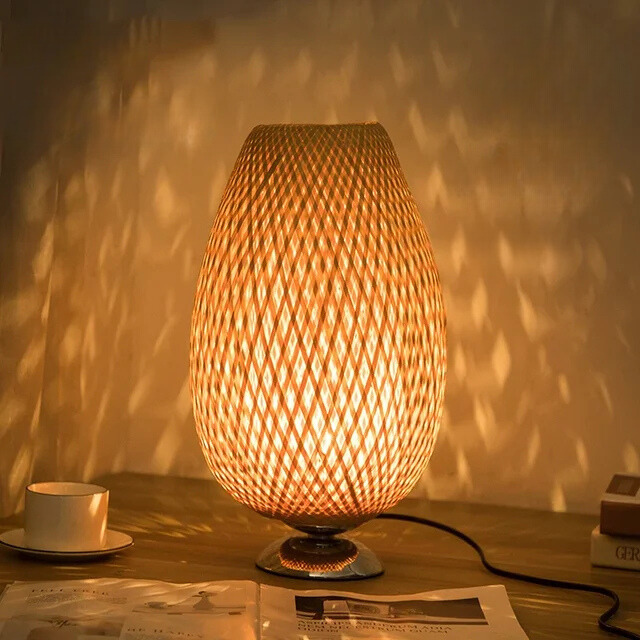 Vintage Bamboo Table Lamp