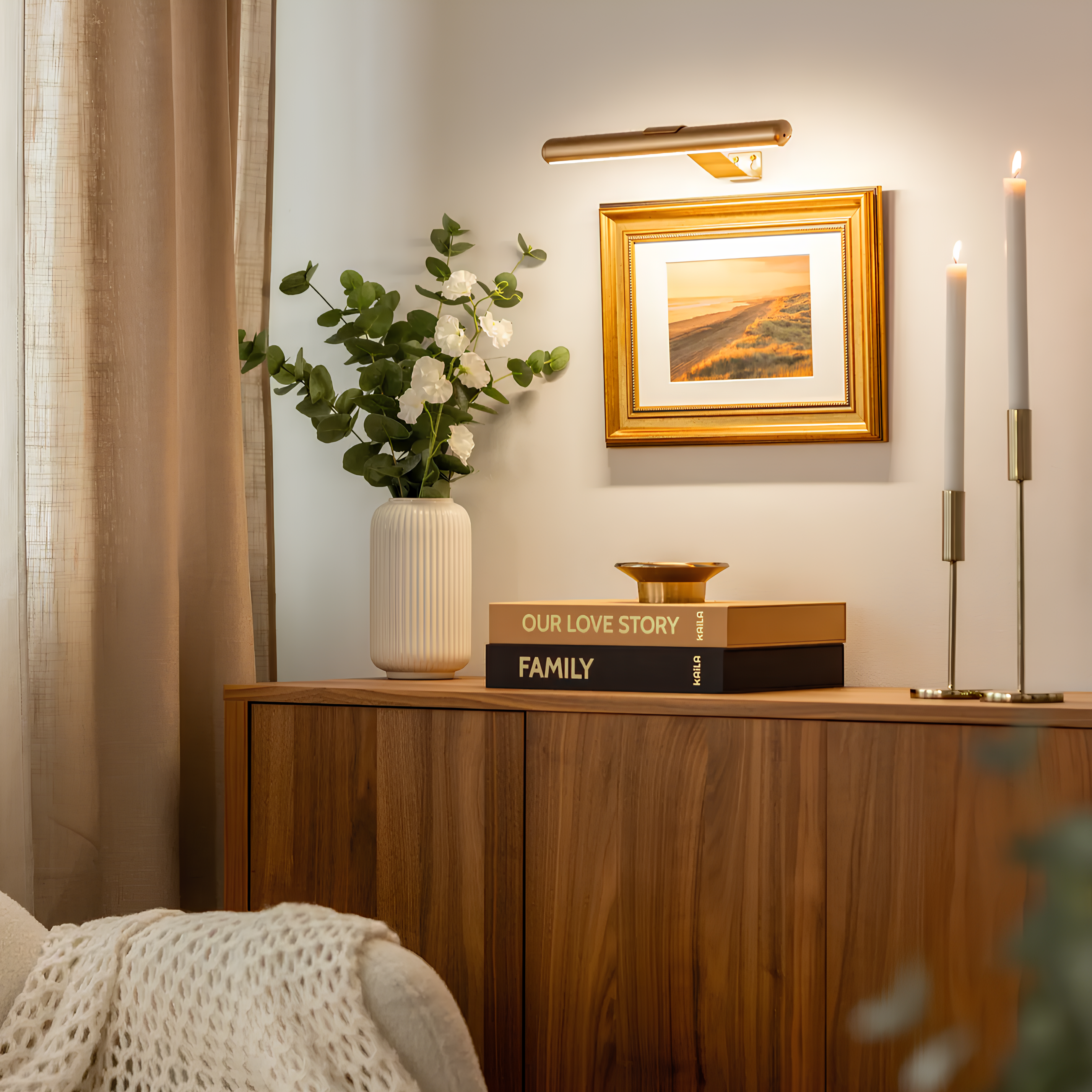 Wireless Wand Art Light