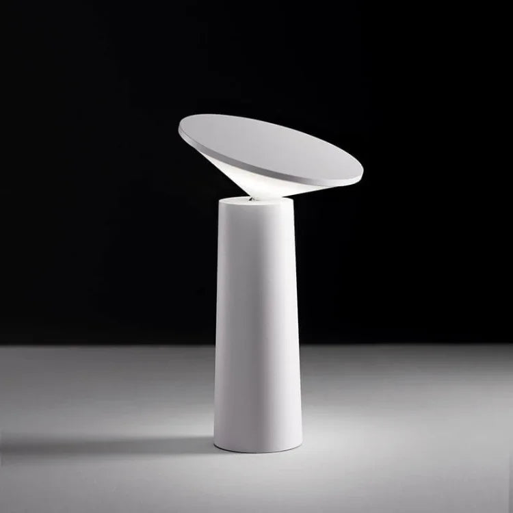 360° Rotatable Table Lamp