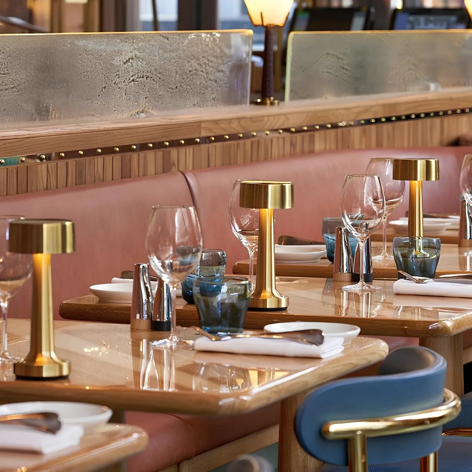 Elegant Dine Table Lamp