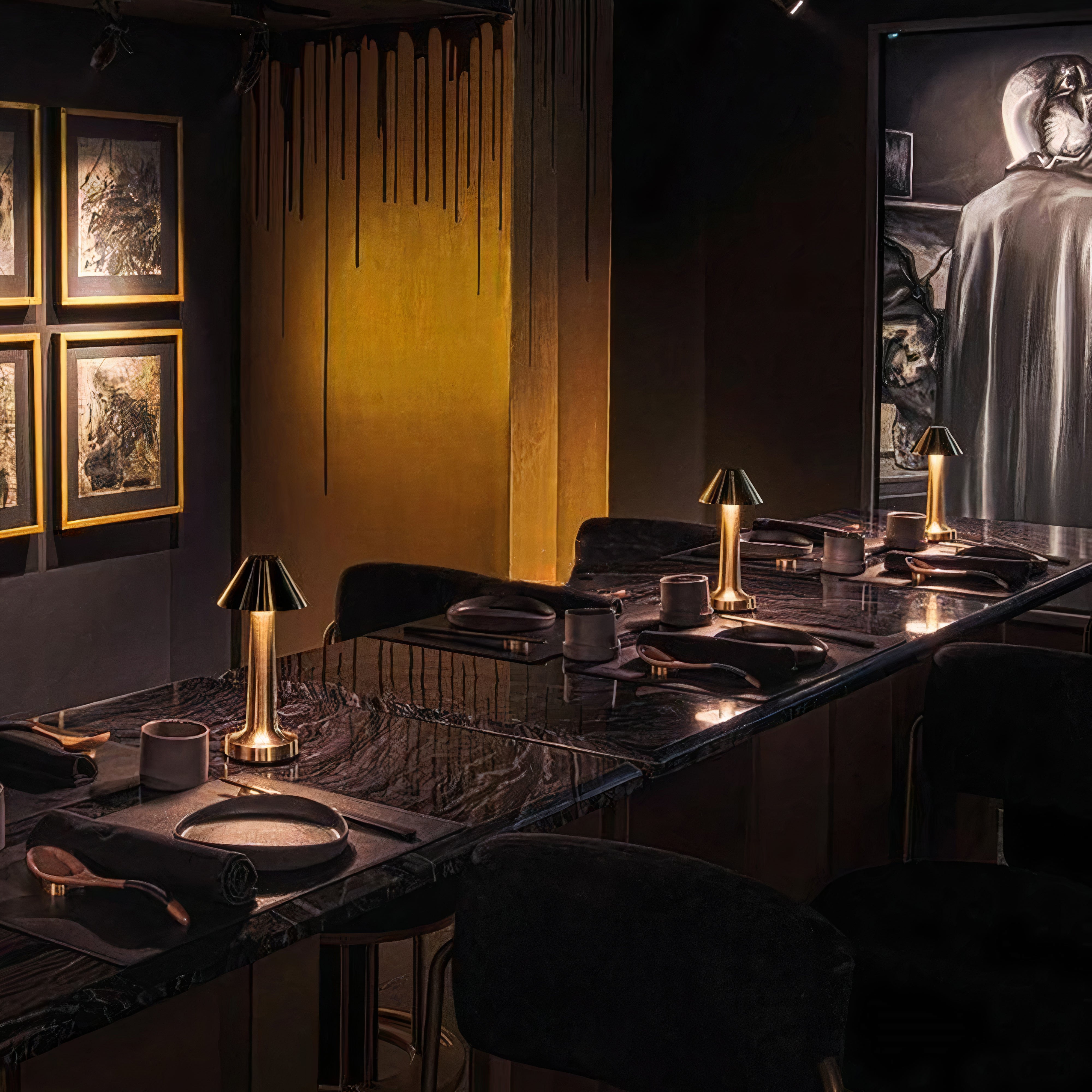 Elegant Dine Table Lamp