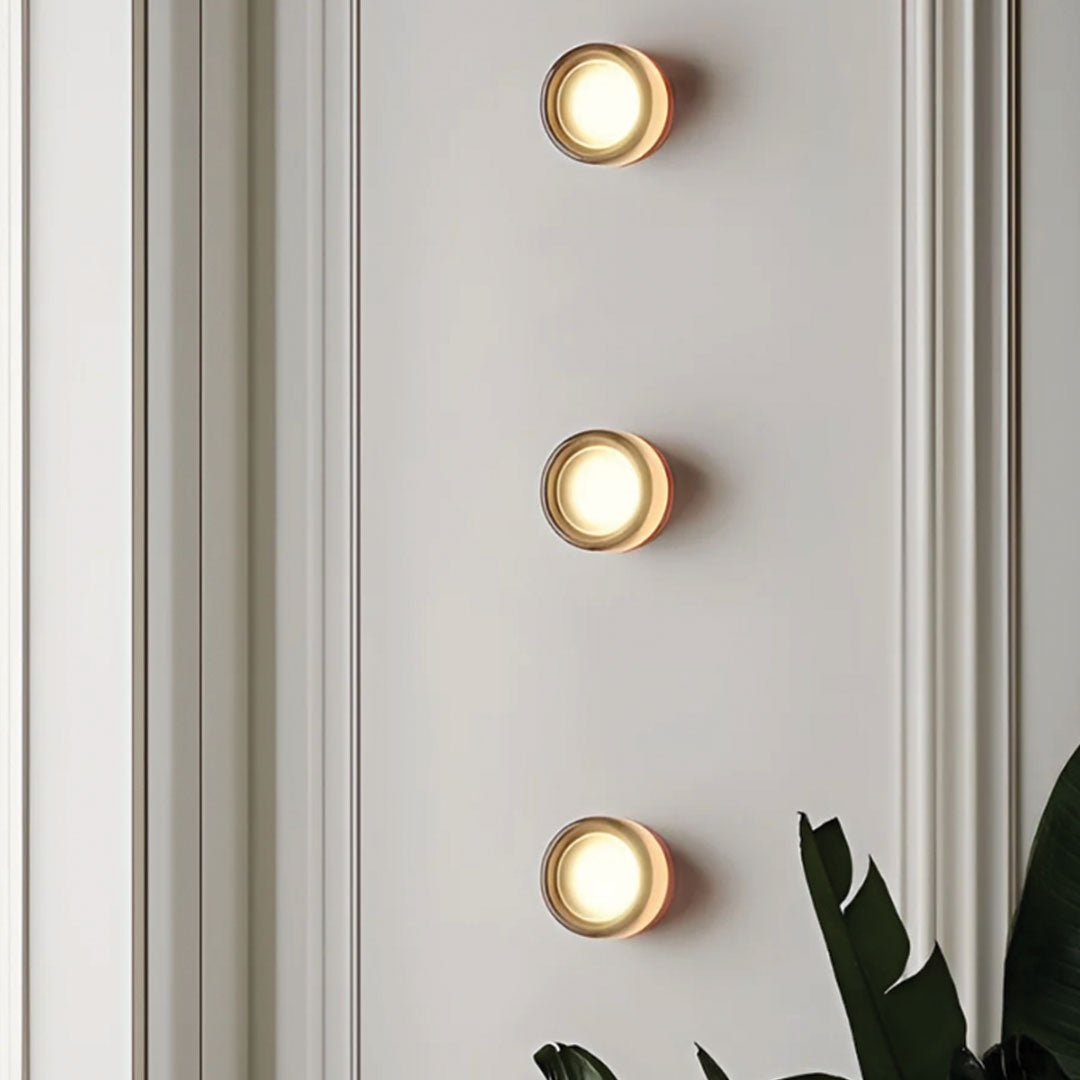 Dimple Wall Lamp
