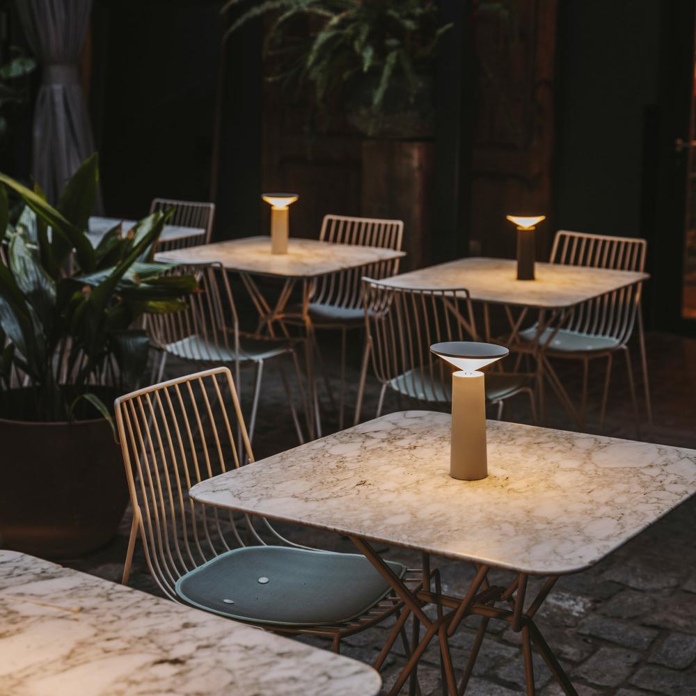 360° Rotatable Table Lamp