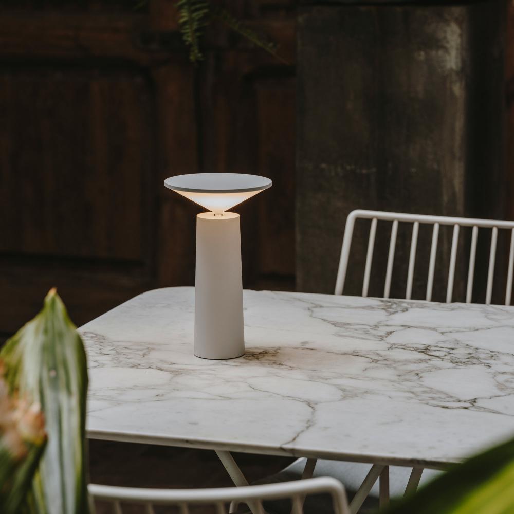 360° Rotatable Table Lamp