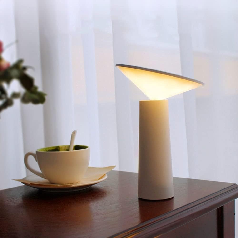 360° Rotatable Table Lamp