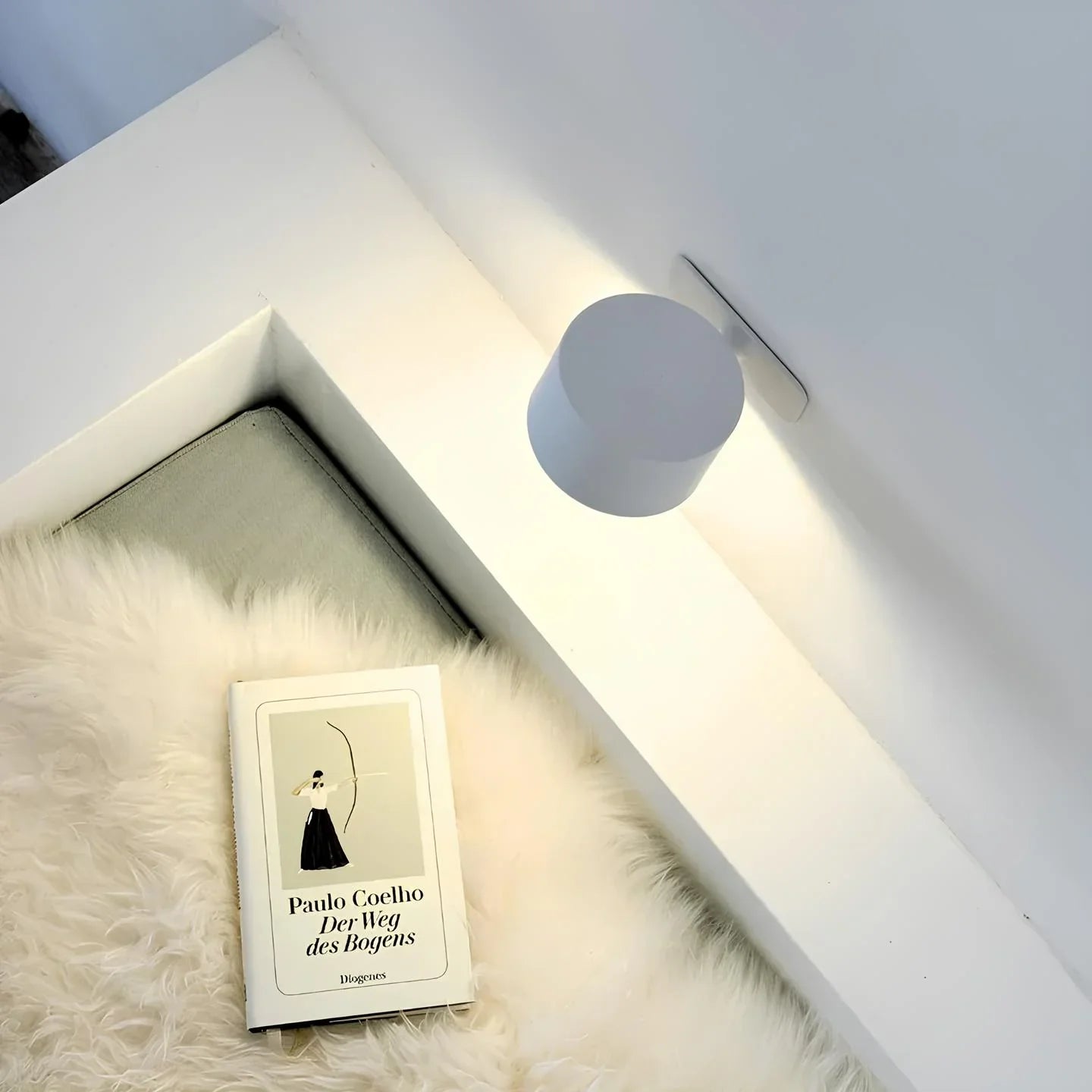 Wireless Rechargeable 360° Wall Lamp