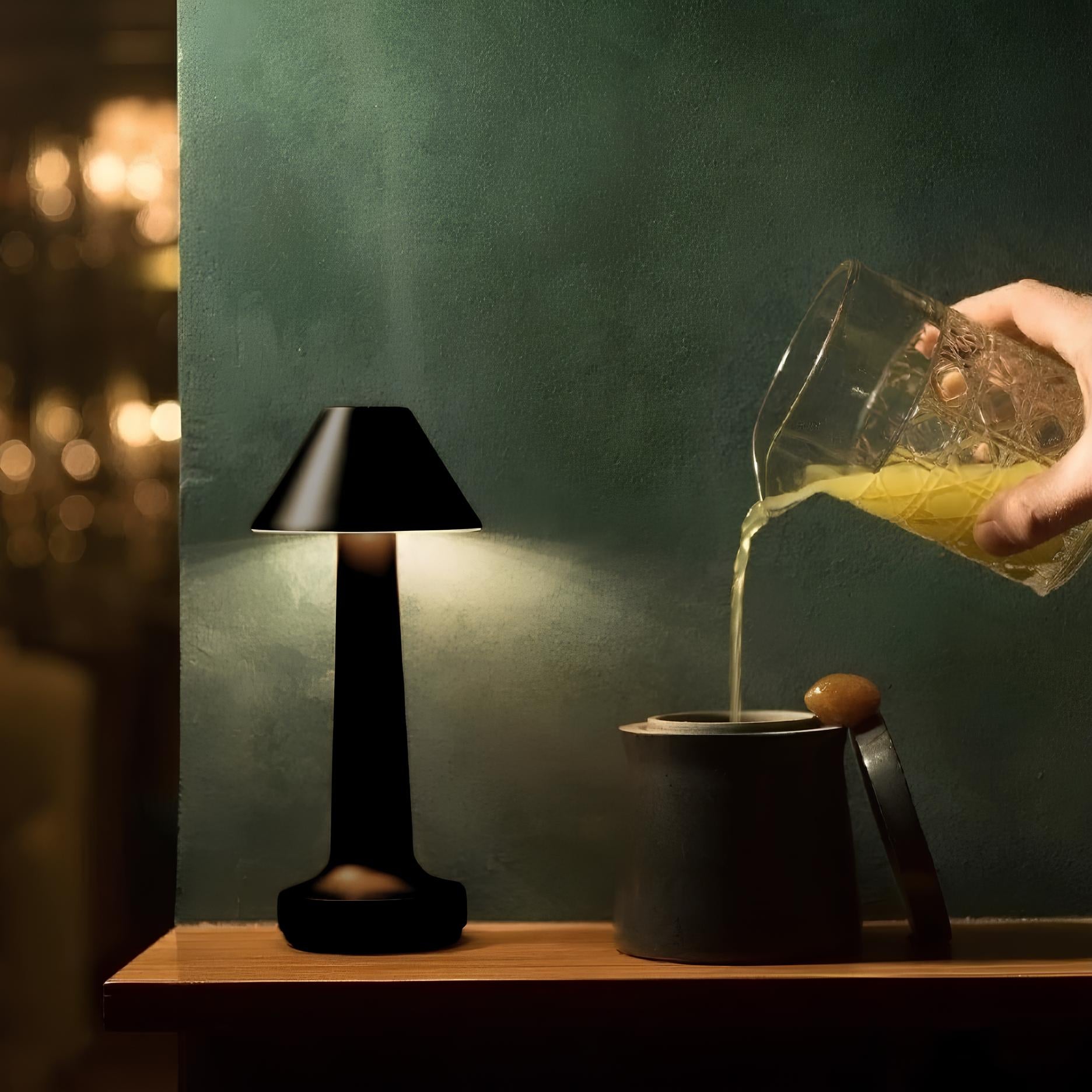 Elegant Dine Table Lamp