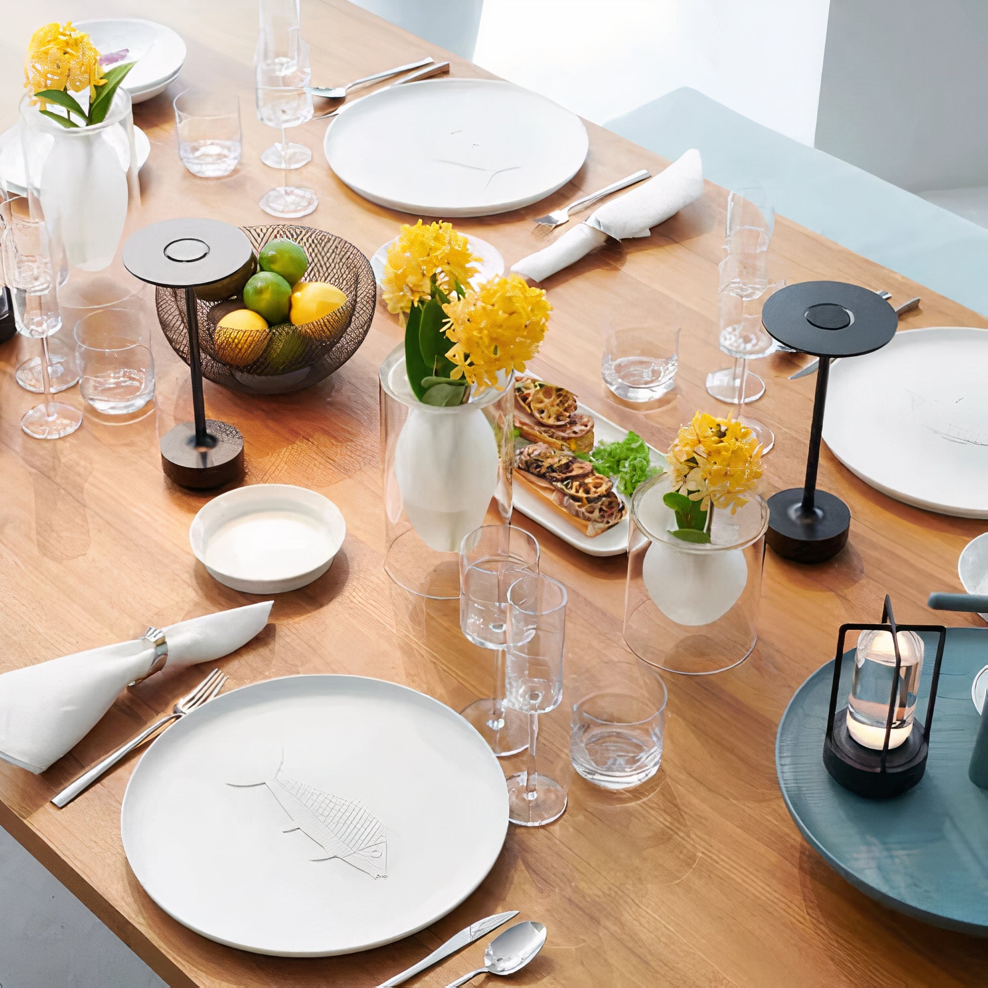 luxury cordless table lamp