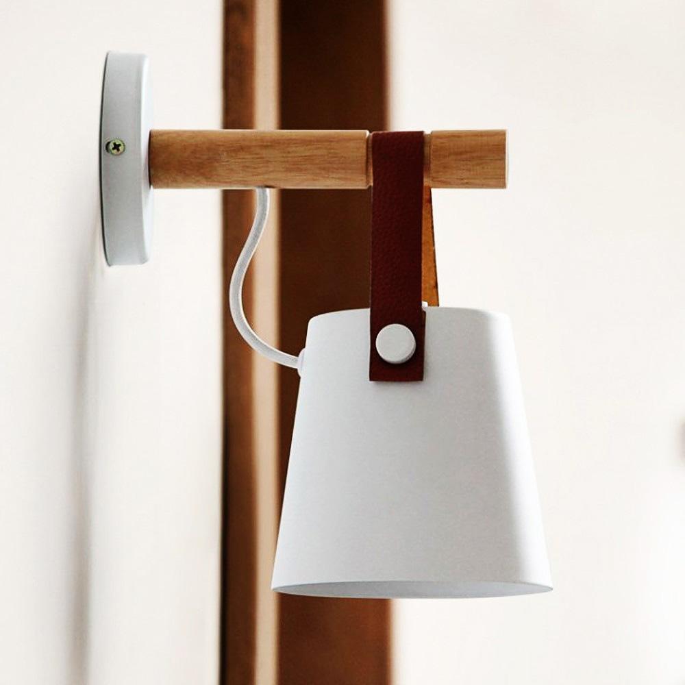 Scandinavian Elegance: Nordic Wall Lamp with Unique Light Accents