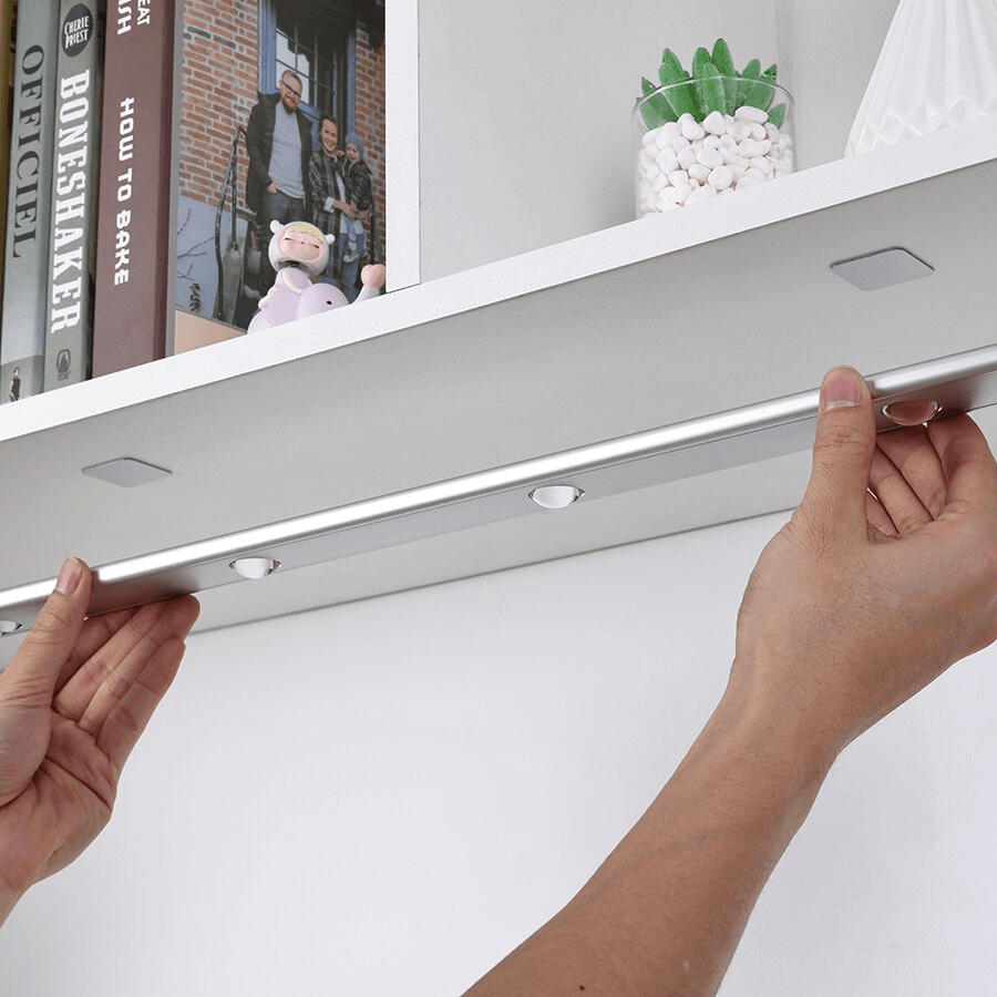 SmartSense - LED Wand Lamp