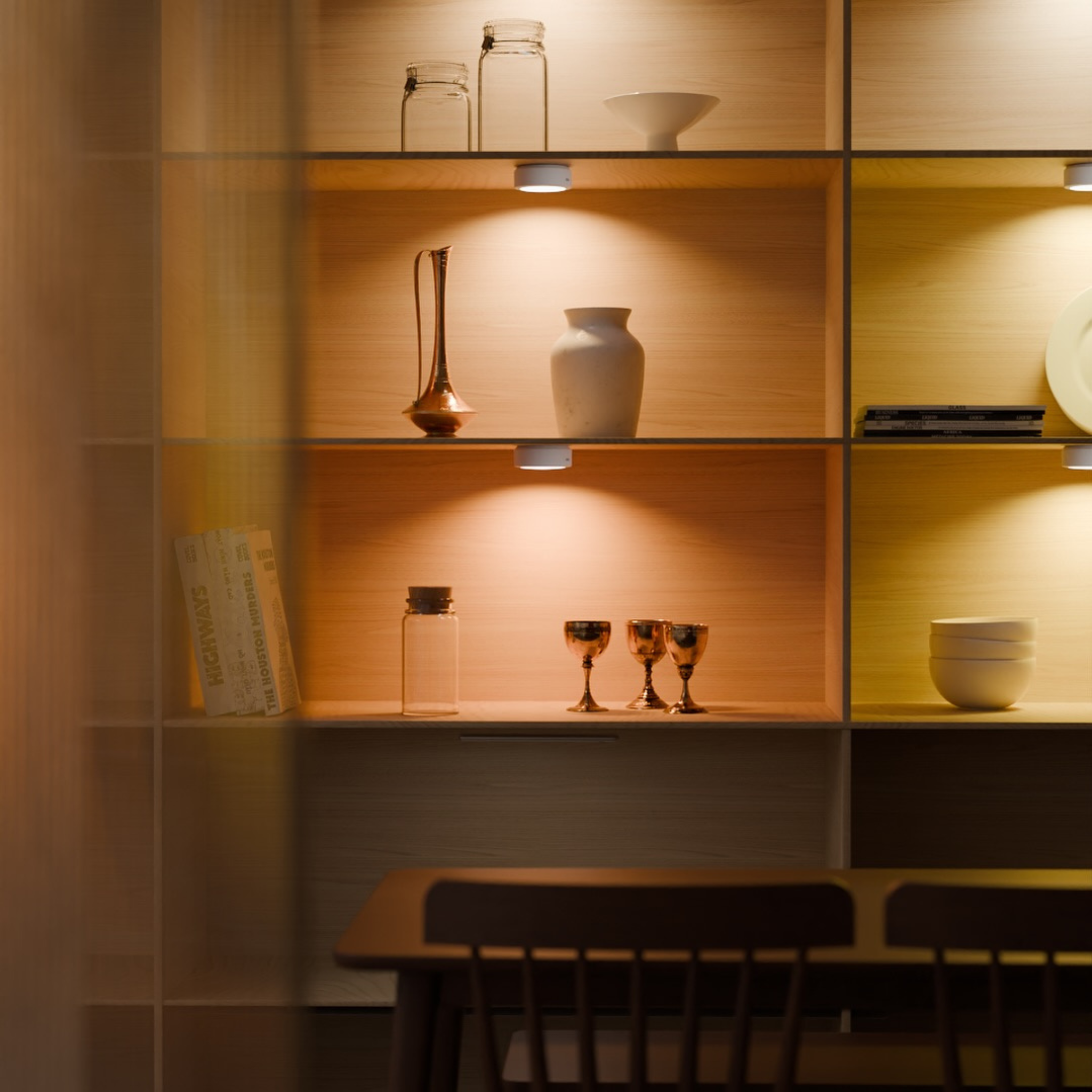 Wireless LED Spot Lamp