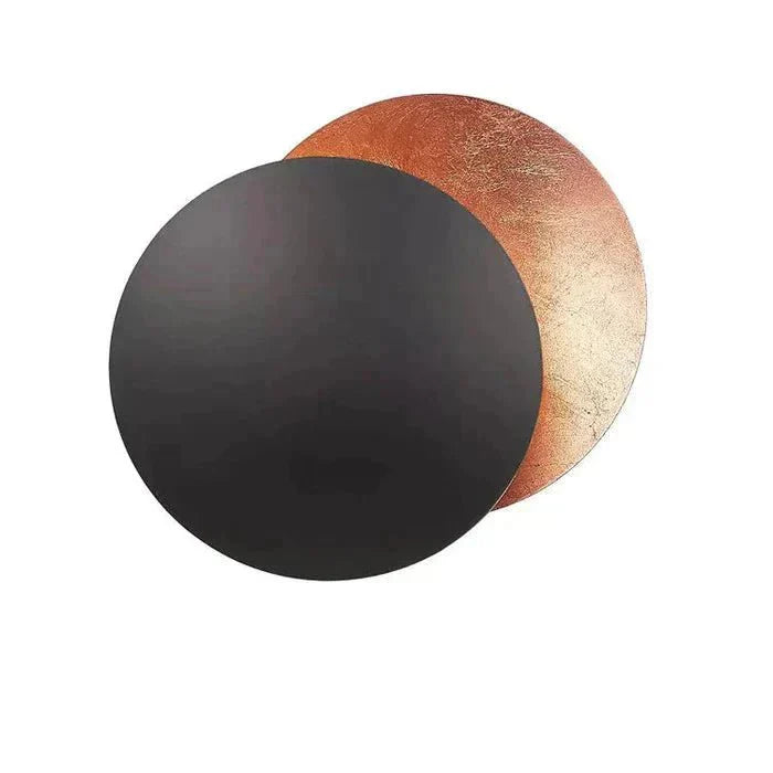 Luxurious wall lamp