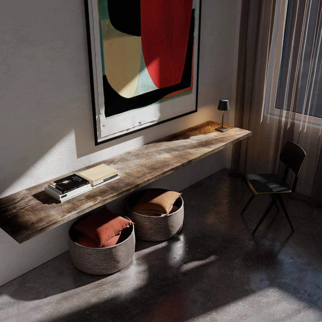 Elegant waterproof table lamp