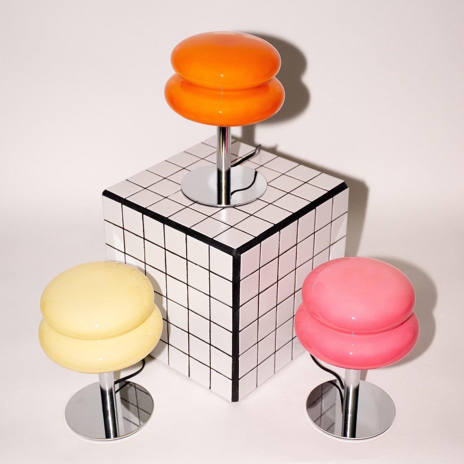 Lumière Éternelle Glass Table Lamp