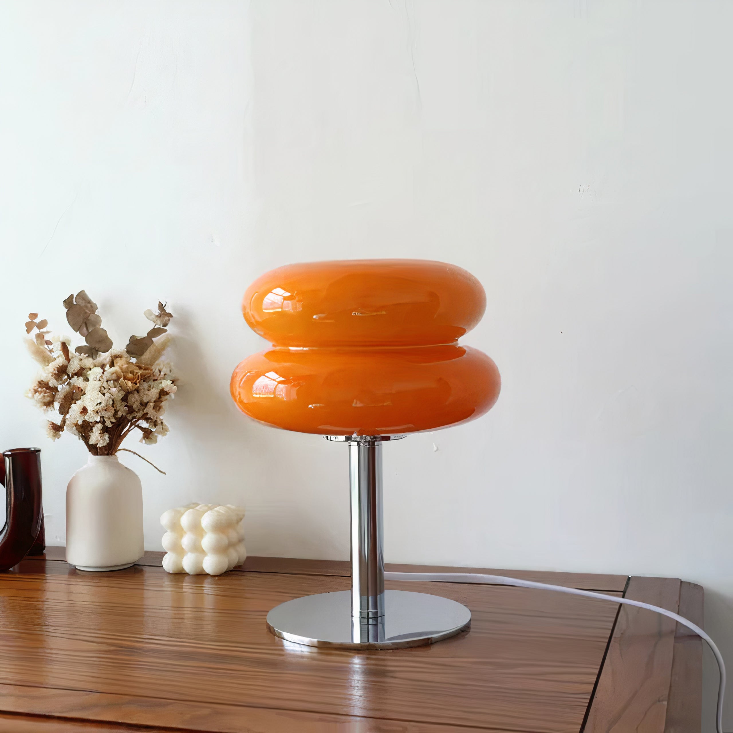 Lumière Éternelle Glass Table Lamp