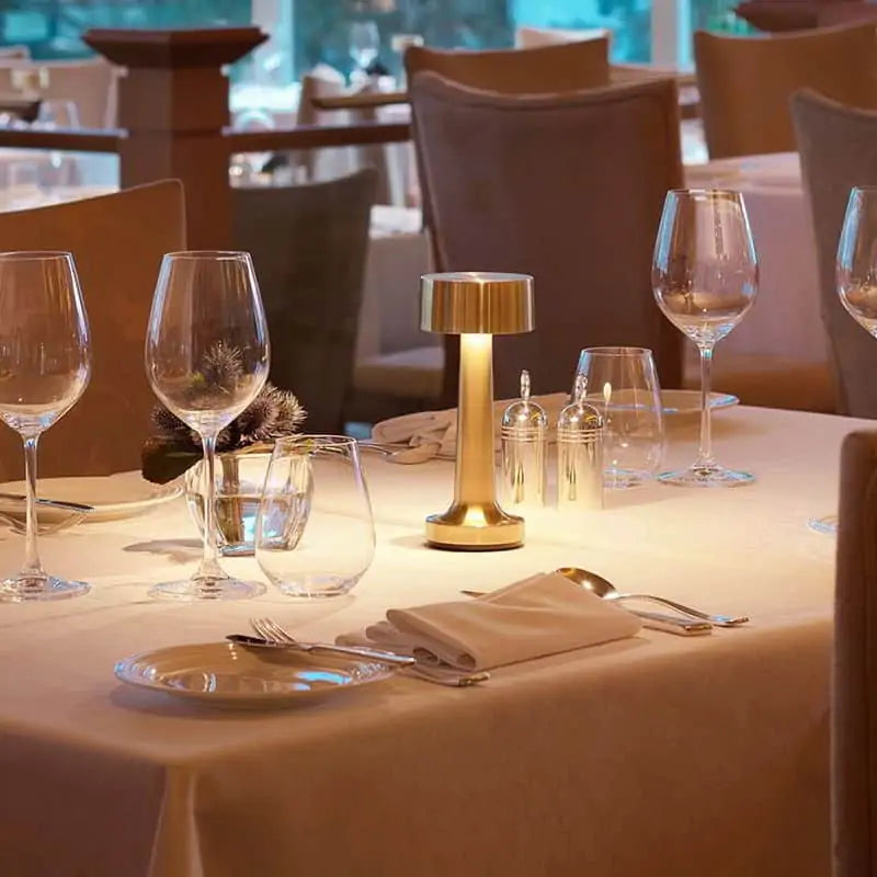 Elegant Dine Table Lamp