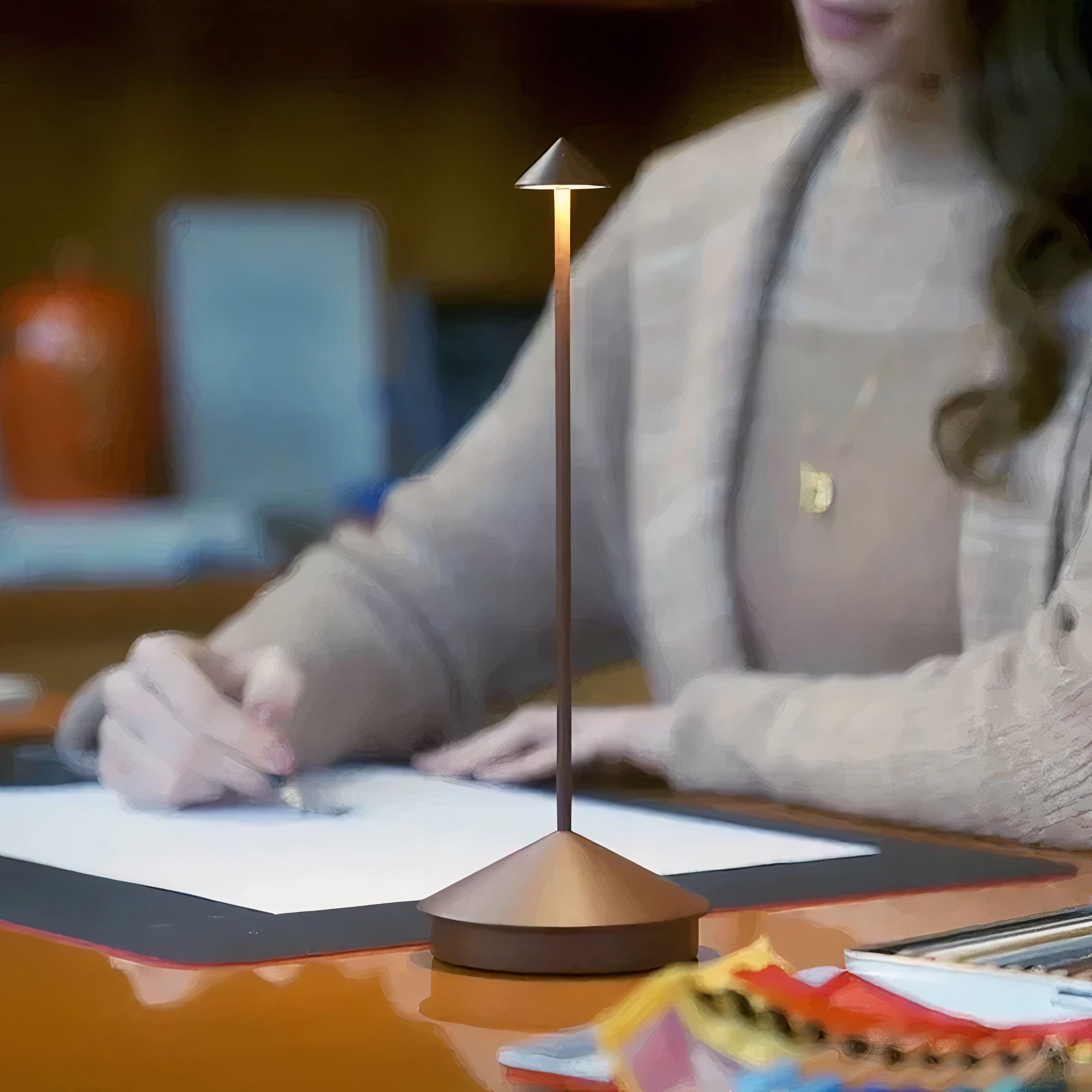 Modern Dine Table Lamp